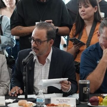 IMG-20260615-WA0081 Jorge Soto abandona reunión de la JUCOPO tras discusión con Cruz Pérez Cuéllar