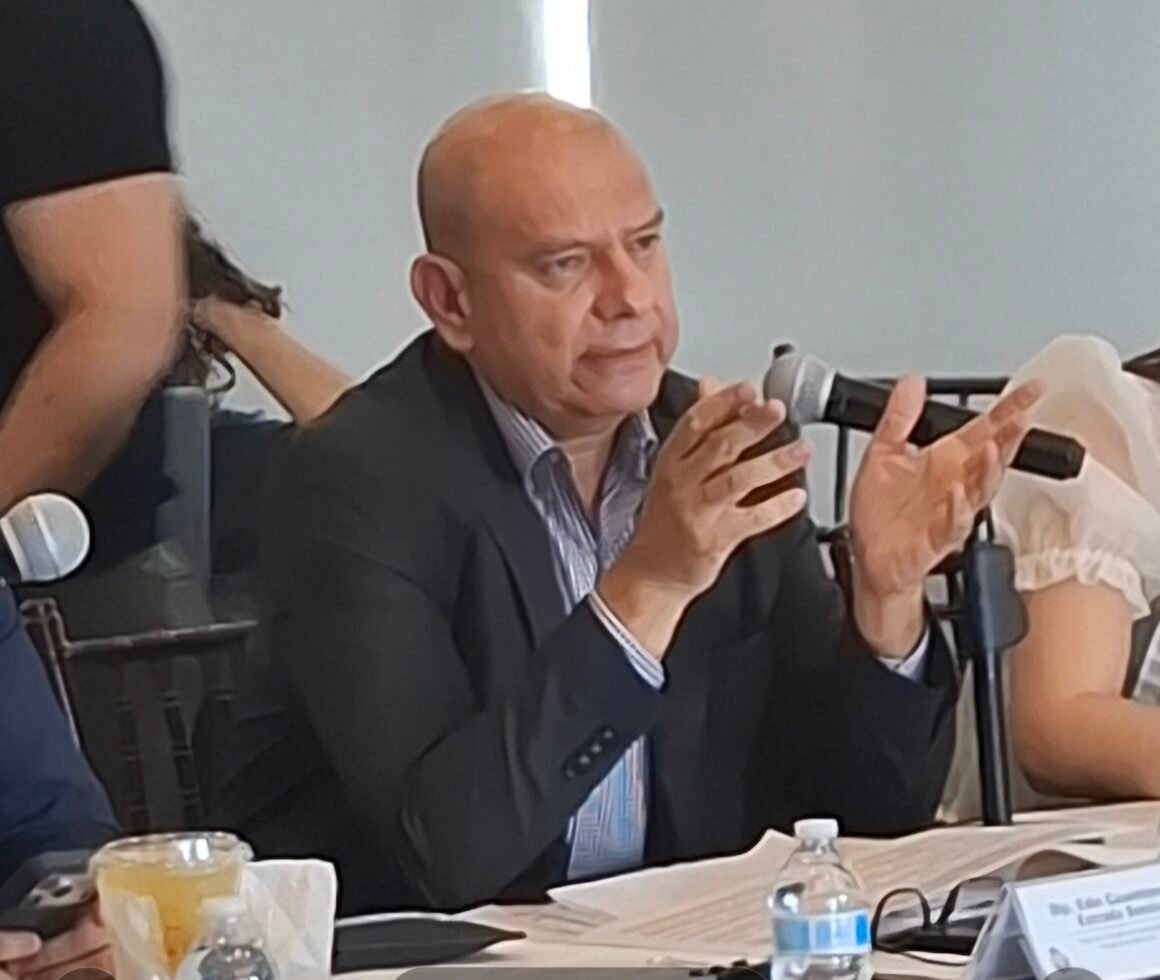 Cuauhtémoc Estrada acusa retroceso democrático en reforma electoral por eliminación de elección directa de regidores
