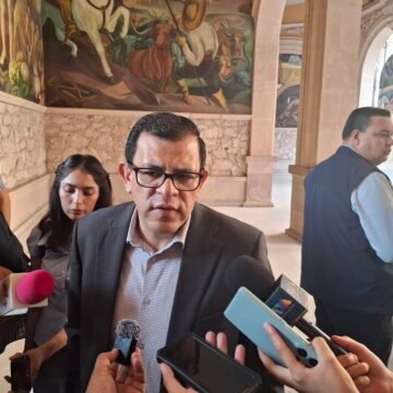 “Nos toca la procuración de justicia; lo que cada uno manifieste es un tema personal”: Francisco Sáenz, ante señalamientos de Daniel Terrazas contra actores de Morena en redes sociales