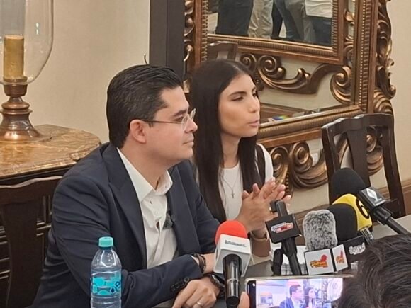 20260714_101411 Rafael Loera niega ir contracorriente de Maru Campos y afirma que seguirá construyendo desde otra trinchera