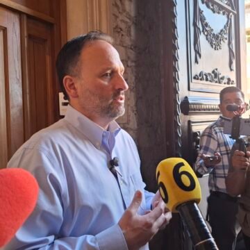 “Maru Campos es la líder de este proyecto; vamos como un solo equipo”: Santiago de la Peña