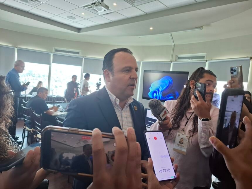 Aún no existe acuerdo entre partidos para periodo extraordinario donde se votará crédito de Poniente 5: Guillermo Ramírez