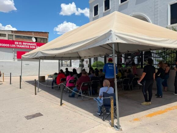 IMG-20260710-WA0076 Usuarios denuncian fallas en módulo del SAT instalado en oficinas del Infonavit; aseguran que no son atendidos