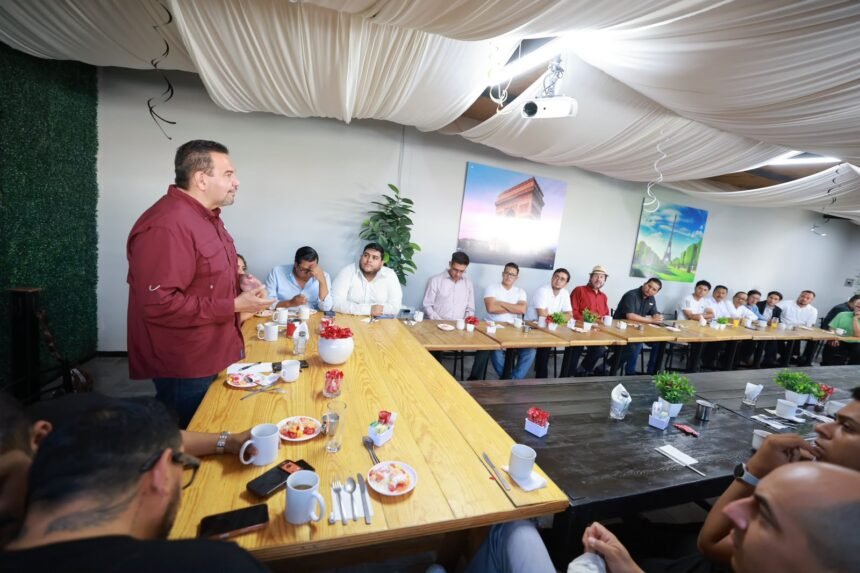 Cruz Pérez Cuéllar realiza Asamblea Informativa con Pastores, Ministros y líderes de iglesias en Chihuahua Capital”