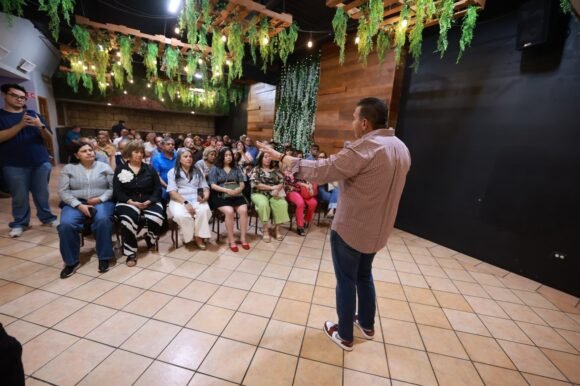 IMG-20260712-WA0003 Maestros jubilados en Juárez se suman al proyecto de Pérez Cuéllar