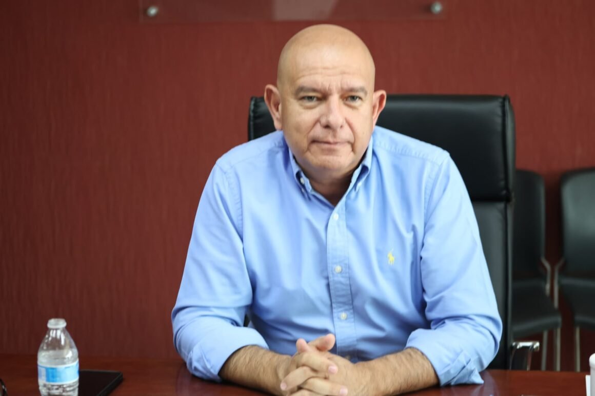 IMG-20260718-WA0009 Más de 250 mil personas en la capital, son beneficiarias de un derecho social que impulsa la Presidenta Claudia: Cuauhtémoc Estrada