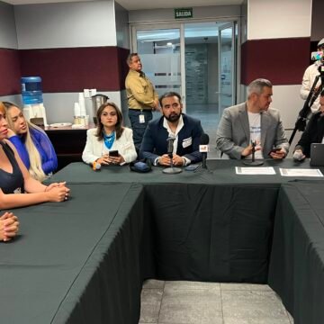 Colectivos protagonizan confrontación por violencia vicaria e identidad trans en el Congreso del Estado