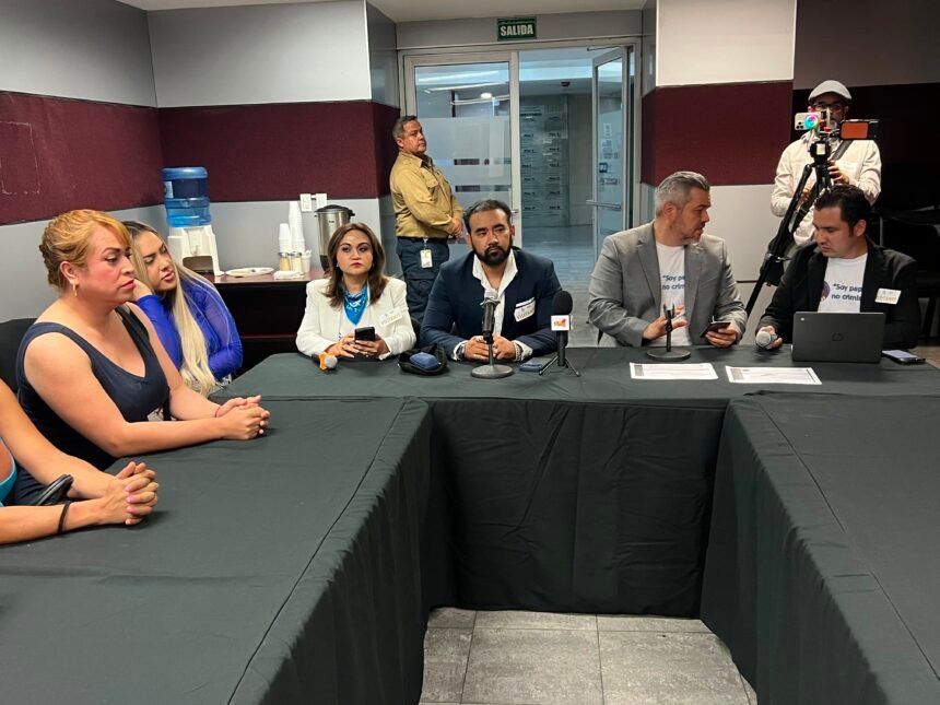 Colectivos protagonizan confrontación por violencia vicaria e identidad trans en el Congreso del Estado