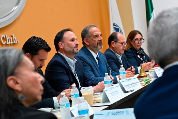 IMG-20260729-WA0000 Presenta Santiago De la Peña “Movilidad que conecta oportunidades” ante integrantes de CANACO