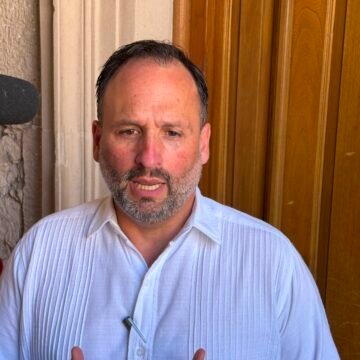 IMG-20260729-WA0041 “El exhorto se lo deberían hacer al Ejecutivo federal”: De la Peña sobre exhorto del Senado a Maru por tema de desplazados