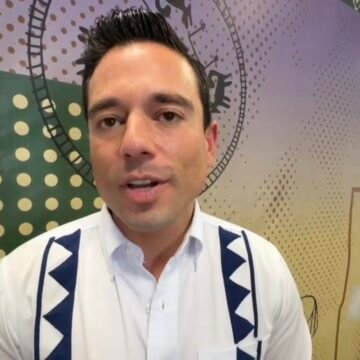 Enrique Rascón descarta hablar de aspiraciones políticas y afirma que su permanencia depende de la gobernadora