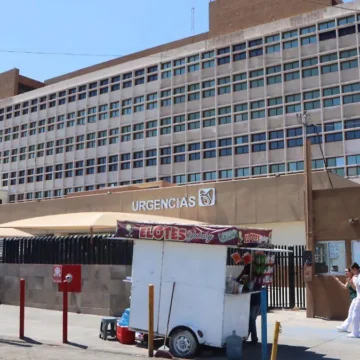 image (17) Denuncian que vaciaron el IMSS Morelos para maquillar la visita de Zoé Robledo
