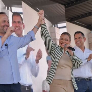 Maru levanta la mano, y ya no deja dudas de por dónde va el lineazo