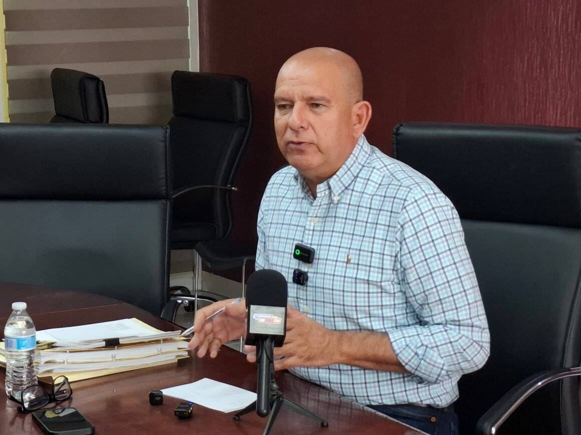 20260807_111334 “¿En qué le ven lo autónomo?”; Cuauhtémoc Estrada rechaza que la gobernadora proponga la terna para elegir al fiscal