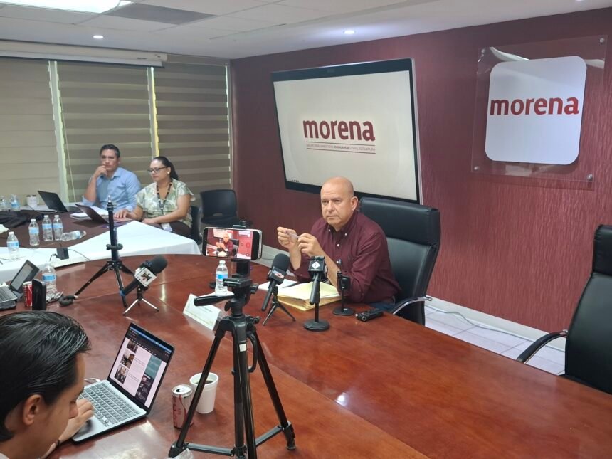 Estrada rechaza que Lilia, Loera y Avitia le hayan hecho “corralito” durante asamblea de Morena en el Distrito 3