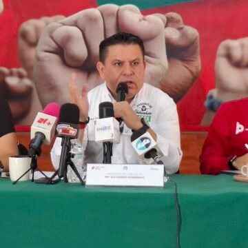 20260820_090203 “Si no hay diálogo, pues no hay acuerdo”: Alejandro Domínguez descarta por ahora pacto con el PAN