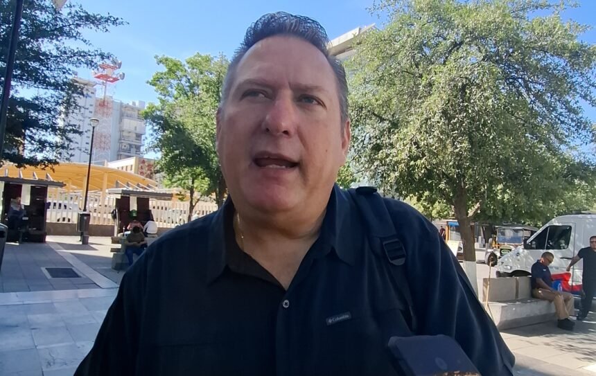 Carlos Olson advierte que segmentar convocatoria para jóvenes puede generar discriminación