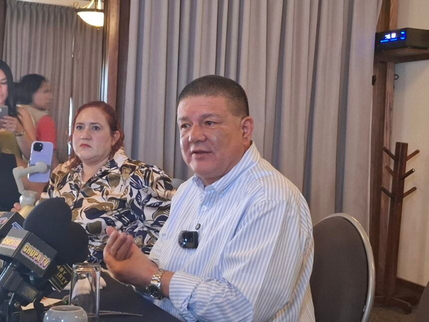 César Jáuregui promete respaldo a quien gane candidatura del PAN