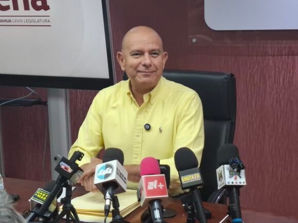 Maru tendría que dejar inconcluso su mandato para buscar diputación federal: Estrada