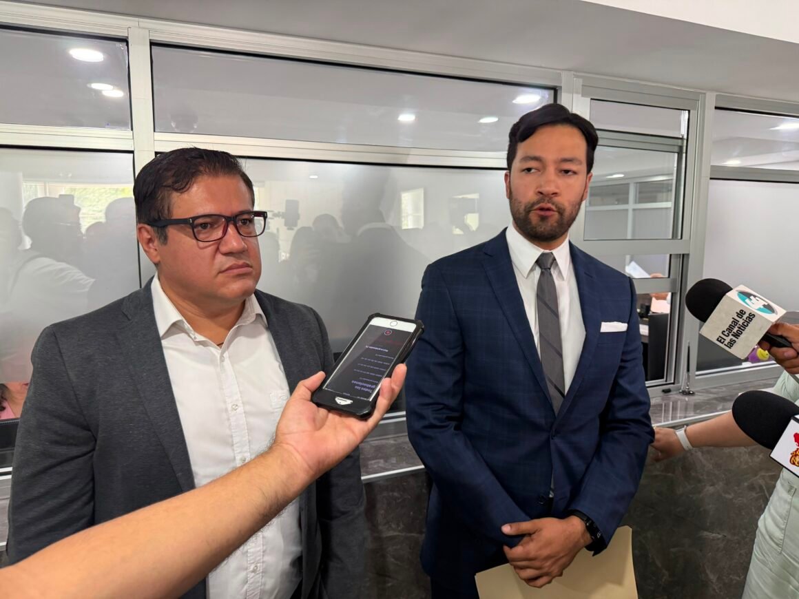 Cruz pide parlamento abierto para designar al próximo fiscal general de Chihuahua