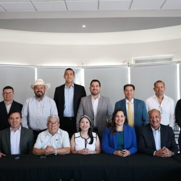 Joss Vega y Nancy Frías, junto a Secretarías de Gobierno del Estado, dan seguimiento al programa “Juntos Construimos”