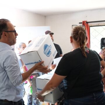 Mantiene Jorge Soto agenda de trabajo y gestión con vecinos de la División del Norte