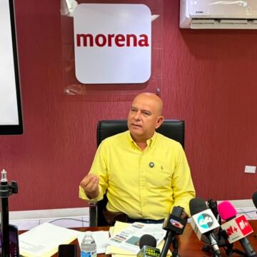 Estrada responsabiliza a Santiago de la Peña por crisis del transporte en Juárez