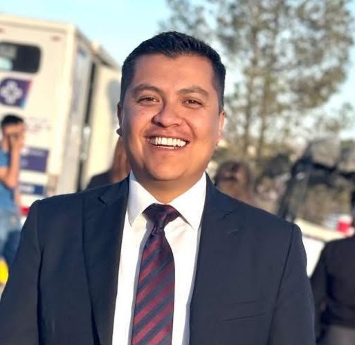 Julián LeBarón sigue en pláticas con Somos MX para la gubernatura