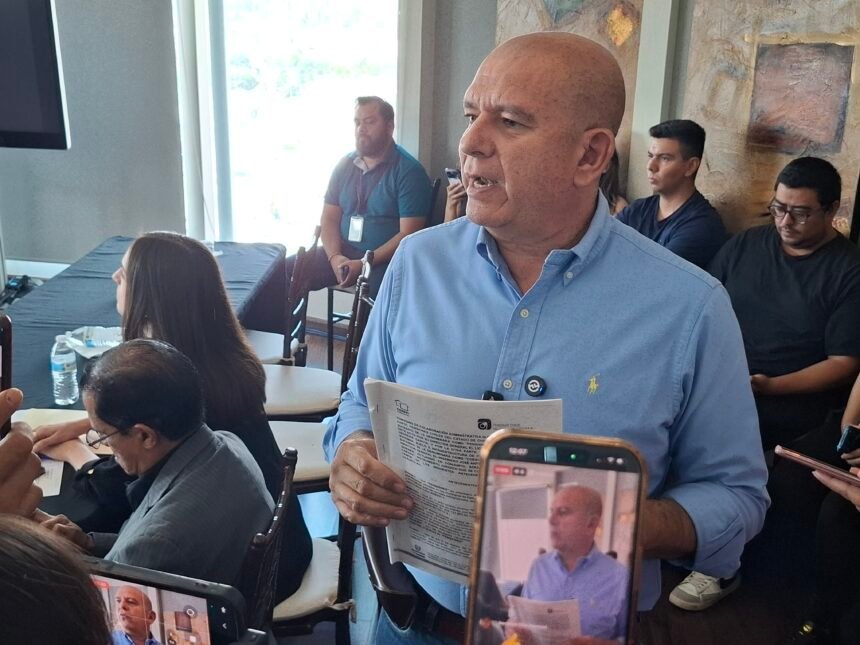 “El PAN y el PRI no están separados, esperan repartirse los privilegios”: Cuauhtémoc Estrada