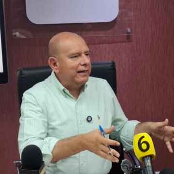 20260909_105935 Estrada acusa “sofisma” en propuesta de consultar Fiscalía Autónoma después de aprobarla