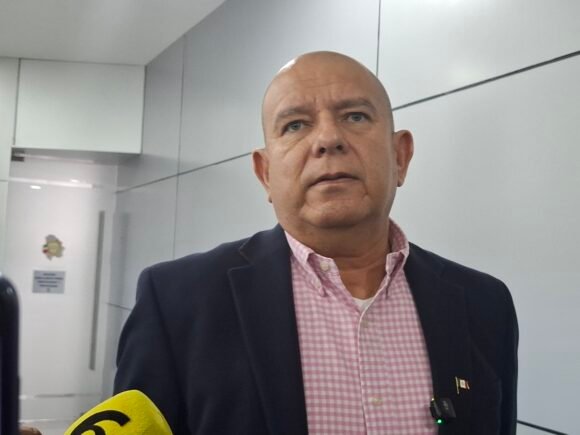 20260915_102332 “Se los dejaría a ellos”, Estrada sobre presunta presión a funcionarios del PAN