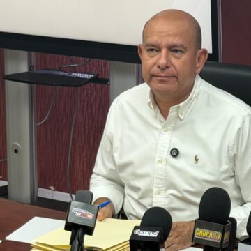 “No me diga que funciona no haberse adherido al IMSS-Bienestar; vayamos a los hospitales y vemos si funciona o no”, señala Estrada