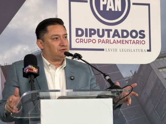“Vamos a abrir la posibilidad de escuchar” al sector empresarial: Alfredo Chávez