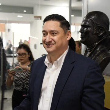 IMG-20260924-WA0043 “Van a prohibir el derecho sagrado de hacerle memes a los políticos”: Alfredo Chávez critica reforma de Morena