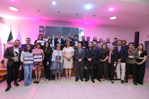 Entrega CEDH Premio Estatal de Periodismo en Derechos Humanos