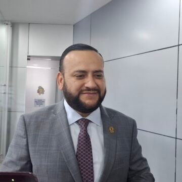 “Critican el dedazo y llegan por esa vía”: Arturo Medina sobre designación de Andrea Chávez