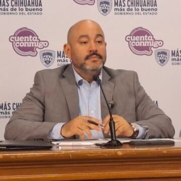 Carrillo advierte que adherirse al IMSS-Bienestar implicaría que Chihuahua se deshaga de infraestructura de salud