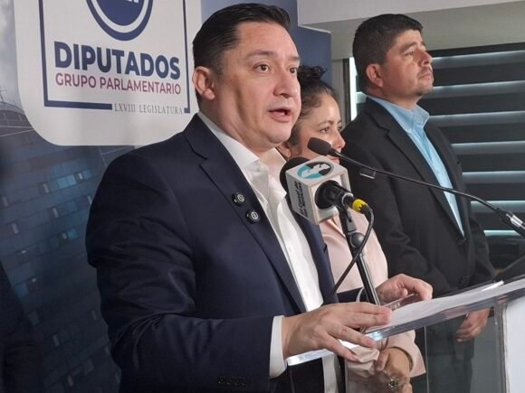 “Necesitamos un perfil como él”: Chávez respalda llegada de Loya a la FGE