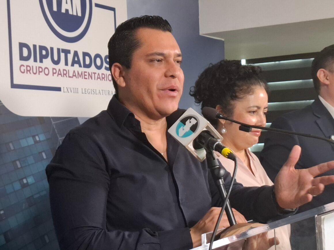 “Los 23 municipios donde quieren imponer género van a ser de Morena”: Roberto Carreón