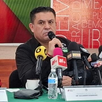 20261015_083547 Peleas internas pueden costarle la alcaldía al PAN, señala Alex Domínguez