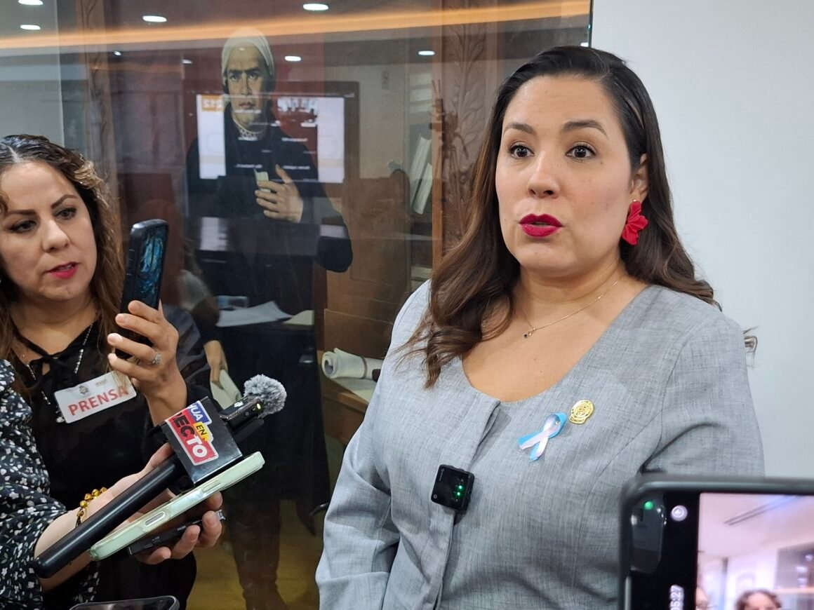 “Jamás me referí a su esposa ni a sus hijos”, responde Joss Vega por denuncia de Cruz