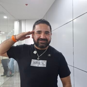 “Quieren prohibirnos utilizar nuestro dinero”: Francisco Sánchez