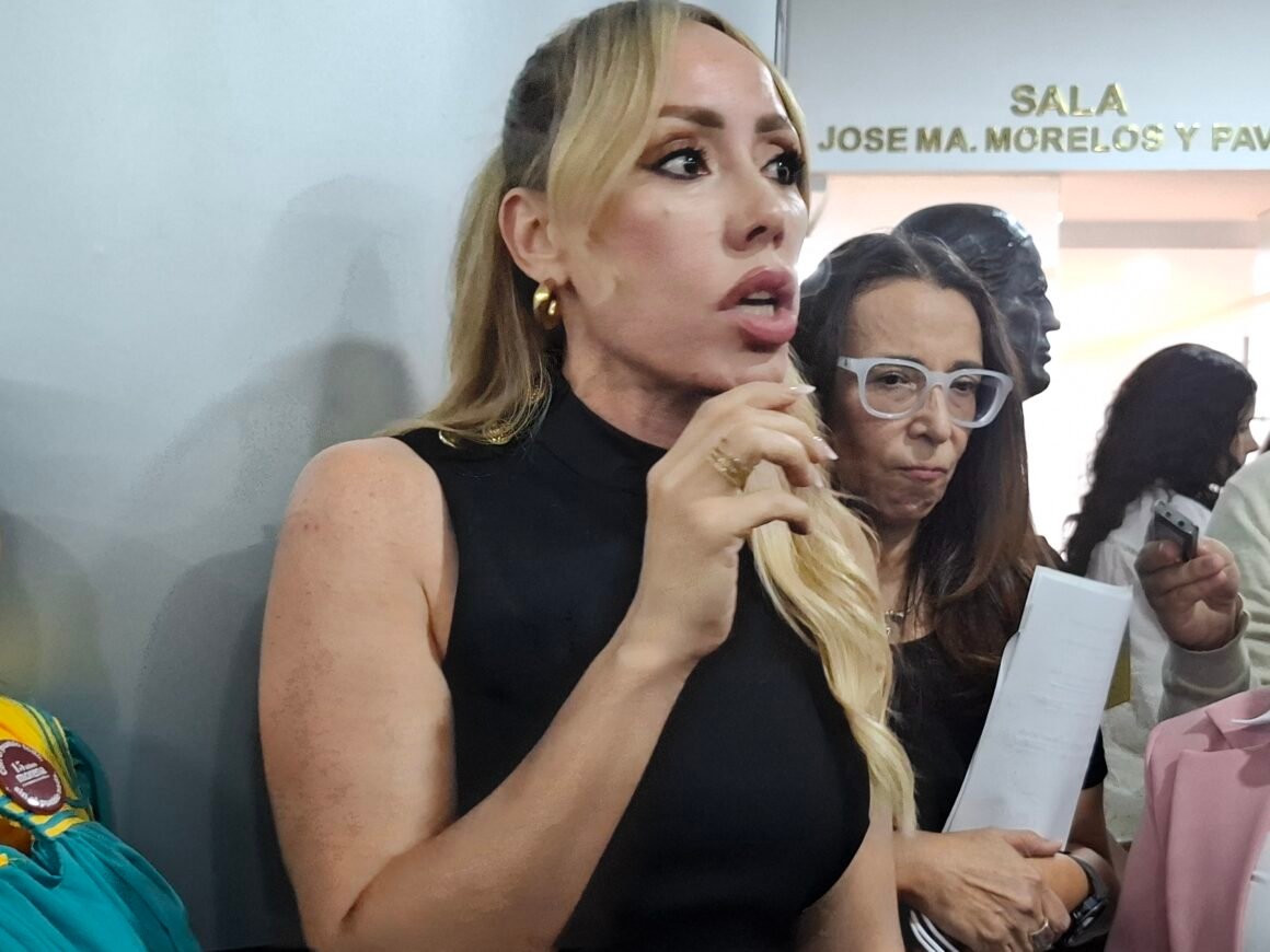 20261015_134953(0) Brenda Ríos vincula retiro del PAN de la sesión con denuncia sobre amenazas contra exdirectora del Patronato de la Feria