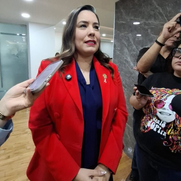 “No podemos negar que algo está sucediendo”, reconoce Joss Vega sobre crisis del PAN