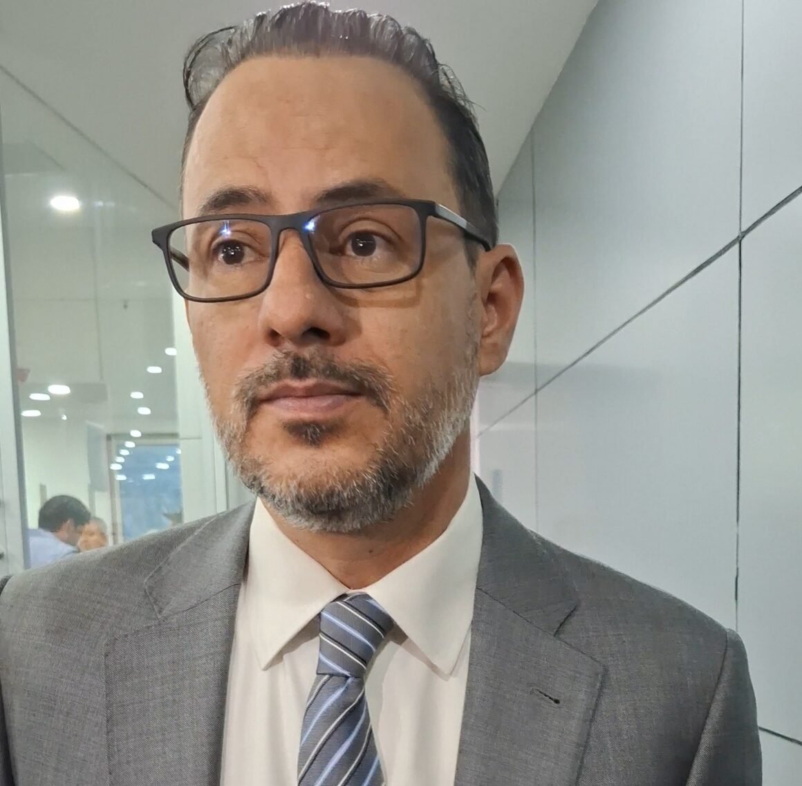 “Sin comentario”: Jorge Soto sobre si Maru debe apoyar a Jáuregui