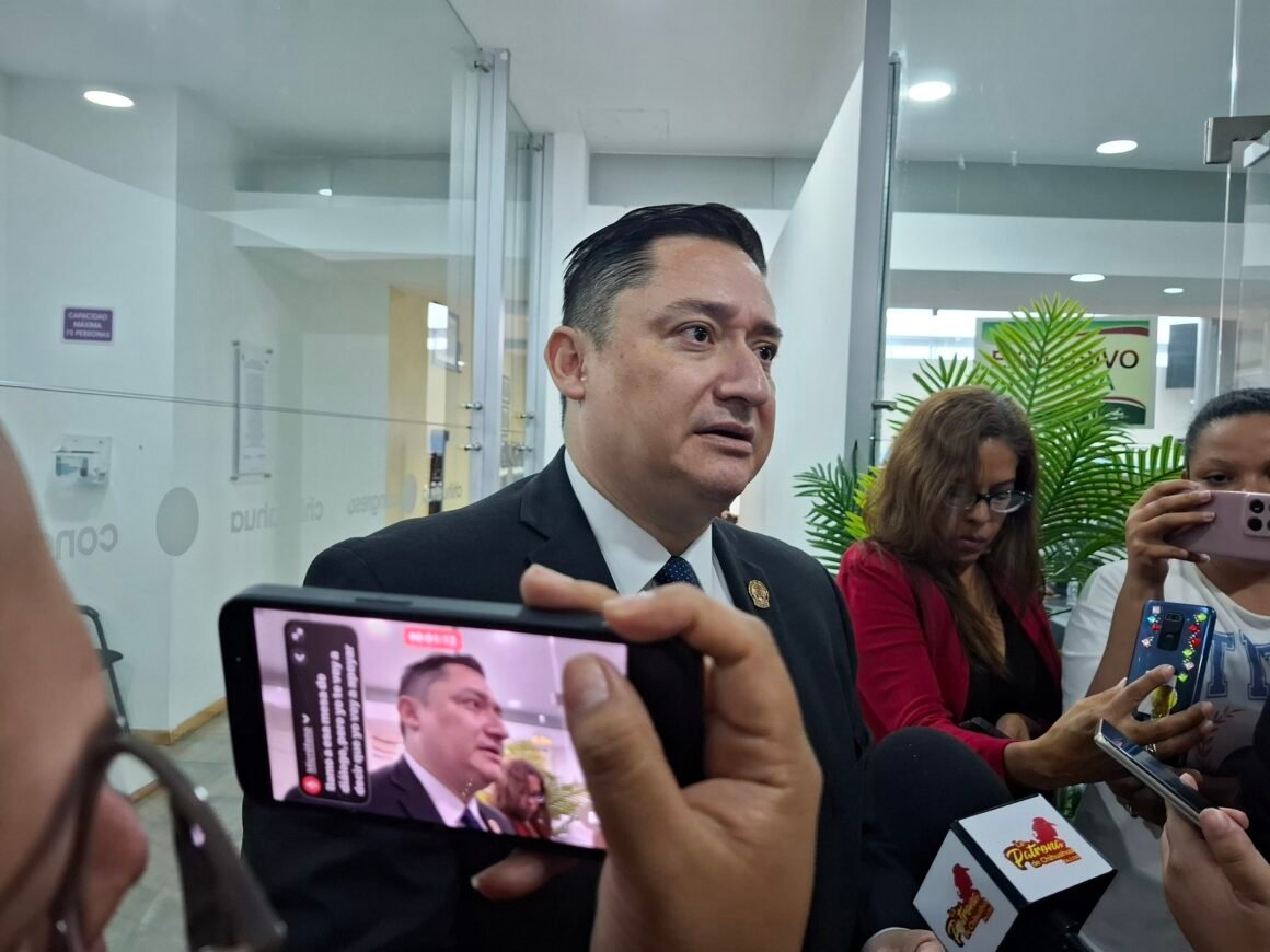 Les vamos a ganar Juárez y la gubernatura: Alfredo Chávez