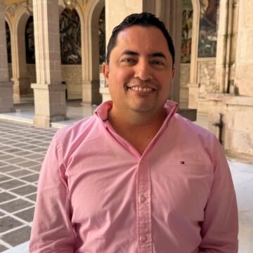 Falomir reporta afectaciones al drenaje por lluvias y pide reportarlas al 073