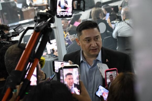 Alfredo Chávez reconoce crisis en el PAN, pero asegura que saldrán fortalecidos