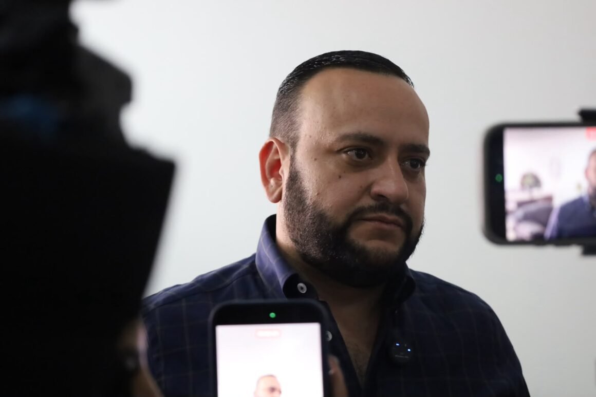 “El PRI está fuerte en Parral”; Medina afirma que renuncian quienes se beneficiaron, pero no aportan
