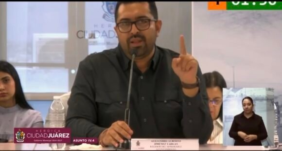 Regidor acusa de nepotismo a Xóchitl Contreras y le pide gestionar apoyos para afectados por inundaciones